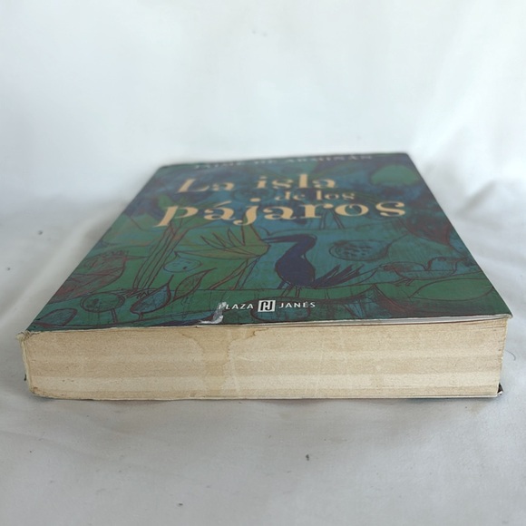 La Isla De Los Pájaros by Jaime De Armina -SPANISH EDITION-Paper Cover Very Good - Picture 9 of 11